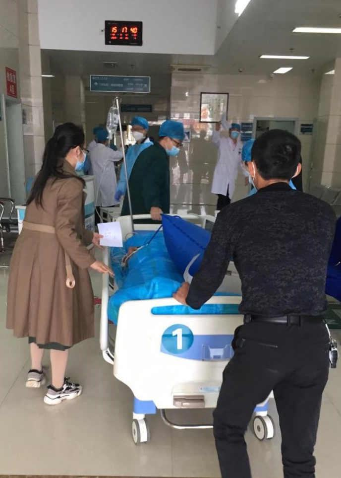 包含友谊医院代挂专家号服务突发状况第一时间响应，不耽误病情的词条